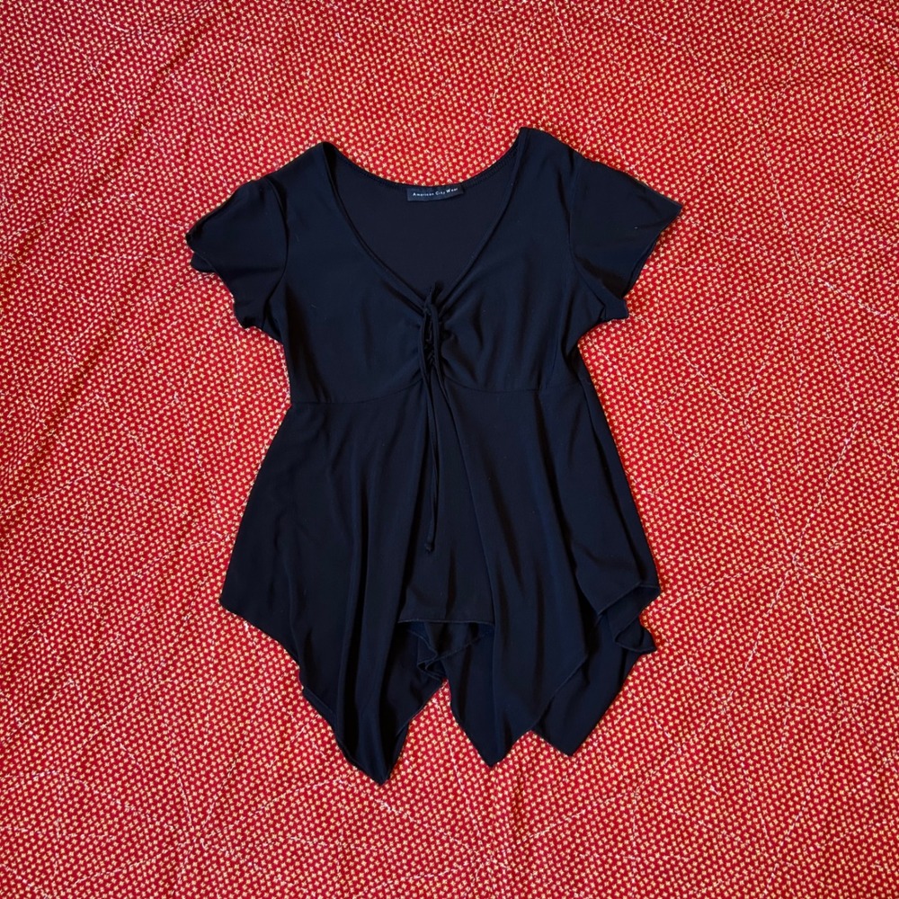 American City Wear 2000s Black Lace Up fairy Hem Top Vintage Style